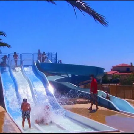 Maisonnette De Сasa de vacaciones *