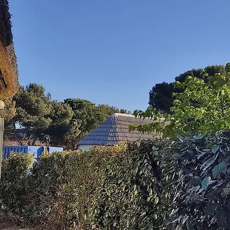 Maisonnette De Сasa de vacaciones *