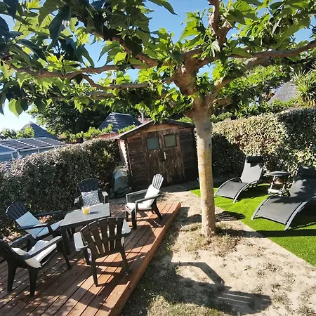 Maisonnette De *